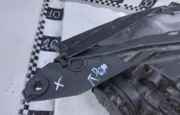 Фары для Kia Carnival на фотографиях