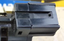 Датчик температуры окружающей среды для Volvo C30 2010 года на фотографиях