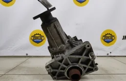 Редуктор переднего моста для Kia Sorento 2011 года на фотографиях