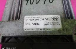 Блок управления двигателем для Audi Q7 2009 года на фотографиях