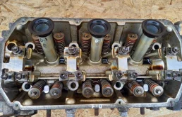 ГБЦ для Mitsubishi Pajero 2007 года на фотографиях