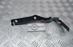 Петля капота левая для Citroen Berlingo 2016 года на фотографиях