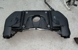 Корпус воздушного фильтра для BMW 7er G11/G12 2015-2021