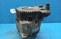 Генератор для Nissan X-Trail 2021 года на фотографиях