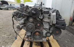 Двигатель для Mercedes-Benz CLK class 2010 года на фотографиях