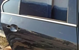 Двери для Opel Insignia 2016 года на фотографиях