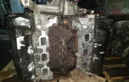 Двигатель без навесного для Jeep Liberty на фотографиях