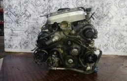 Двигатель для Toyota Land Cruiser 2008 года на фотографиях