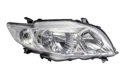 Фары для Toyota Corolla 2006 года на фотографиях