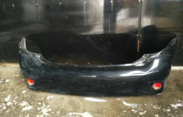 Бампер задний для Toyota Corolla на фотографиях