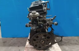 Двигатель без навесного для Nissan Almera на фотографиях
