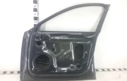 Дверь передняя правая для Audi A4 2024 года на фотографиях