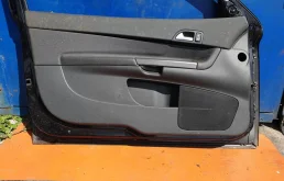 Дверь передняя левая для Volvo C30 2010 года на фотографиях