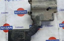 Корпус воздушного фильтра для Nissan X-Trail 2020 года на фотографиях