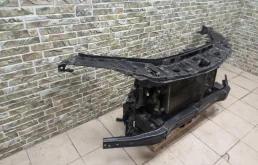 Панель радиатора (телевизор) для Mercedes-Benz GL class на фотографиях