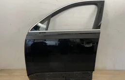 Накладка на дверь передняя левая для Audi Q7 2015 года на фотографиях