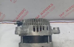 Генератор для Mazda CX 5 на фотографиях