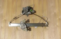 Стеклоподъемник передний правый для Nissan Almera Classic на фотографиях