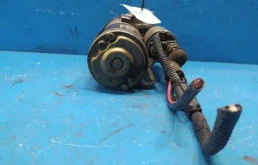 Стартер для Nissan Pathfinder 2010 года на фотографиях