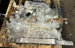 АКПП для Lexus ES 2025 года на фотографиях