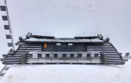 Решетка радиатора для Toyota Corolla 2023 года на фотографиях