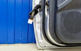 Двери для Hyundai Elantra 2008 года на фотографиях