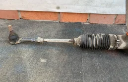 Рулевая рейка для Mazda CX 5 2012 года на фотографиях