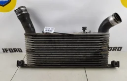 Радиатор интеркулера оригинал бу (1530A052) для Mitsubishi Pajero V90 5dr 2006-2011