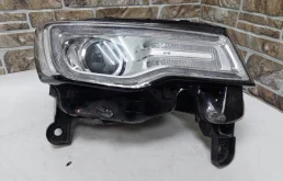 Фара правая для Jeep Grand Cherokee 4 WK2 2010-2013
