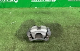 Суппорт задний левый для Toyota Highlander XU40 2007-2013