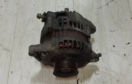 Генератор для Nissan Primera на фотографиях