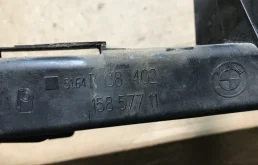 Кронштейн правой фары нижний для BMW 3er на фотографиях