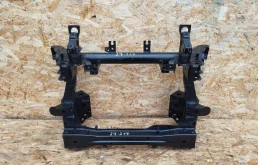 Подрамник двигателя для Mitsubishi Pajero 2007 года на фотографиях