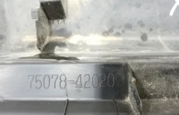 Молдинг двери задний левый для Toyota RAV4 2015 года на фотографиях