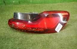 Фонарь правый для BMW X4 на фотографиях