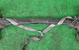 Задняя балка для Toyota Corolla на фотографиях