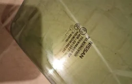 Стекло двери переднее левое для Nissan Qashqai на фотографиях