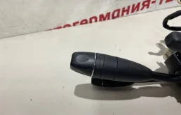 Подрулевой переключатель для Mercedes-Benz GL class 2010 года на фотографиях