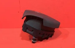 Подушка безопасности водителя для Opel Astra 2015 года на фотографиях