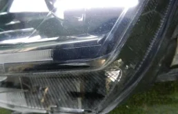 Фара ксенон левая для Skoda Rapid на фотографиях