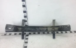 Усилитель заднего бампера для Hyundai Solaris 2014 года на фотографиях