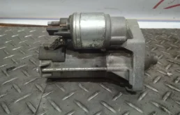 Стартер для Renault Duster 2012 года на фотографиях