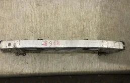 Усилитель переднего бампера для Subaru Legacy 2013 года на фотографиях