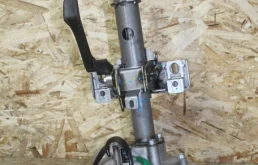 Электроусилитель руля для Hyundai Solaris 2018 года на фотографиях