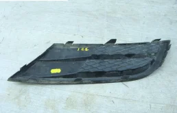 Решетка радиатора левая для Volkswagen Jetta на фотографиях