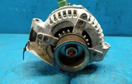 Генератор для Honda Accord 2003 года на фотографиях