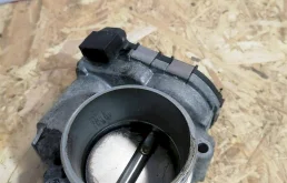 Дроссельная заслонка для Mercedes-Benz E class W211 2002-2009