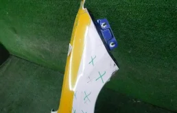 Крыло правое для Skoda Rapid 2018 года на фотографиях