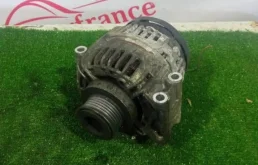 Генератор для Renault Logan 2013 года на фотографиях