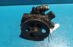 Насос ГУР для Honda CR-V 1998 года на фотографиях